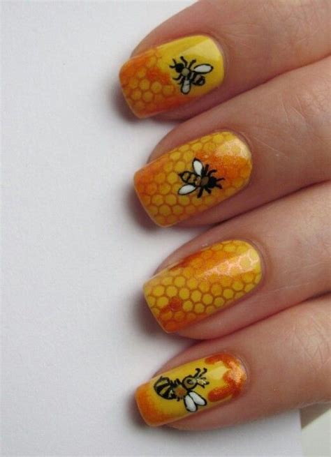 Honey bees | Cool nail art, Bee nails, Manicure