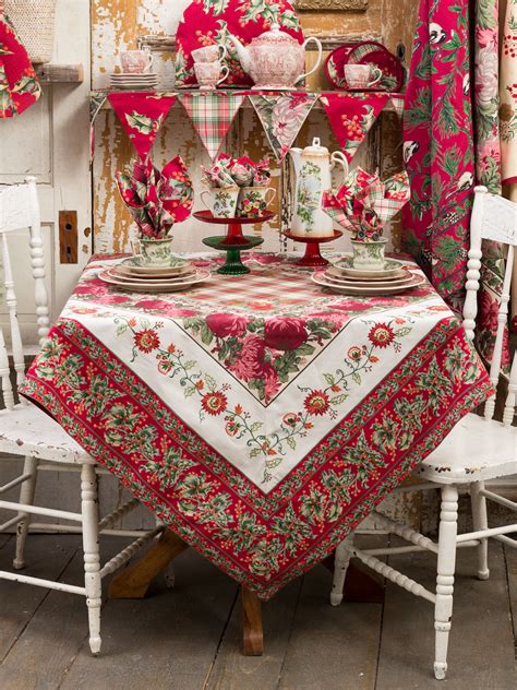 Christmas Patchwork Tablecloth | Attic Sale, Linens & Kitchen Attic :Beautiful Designs by April ...