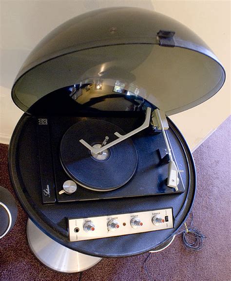 Vintage Turntables | TURNTABLING