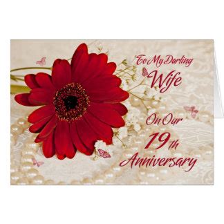 Wife on 19th wedding anniversary, a daisy flower card