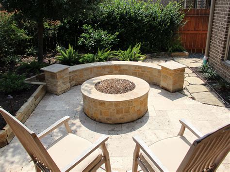 www.customoutdoors.com, Fire pit with bench seating on one side | Fire ...