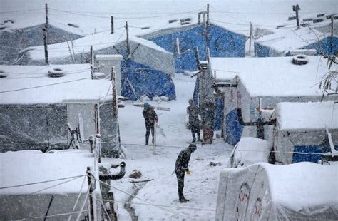 Weather Makes Bad Situation Worse for Syrian Refugees - The New York Times