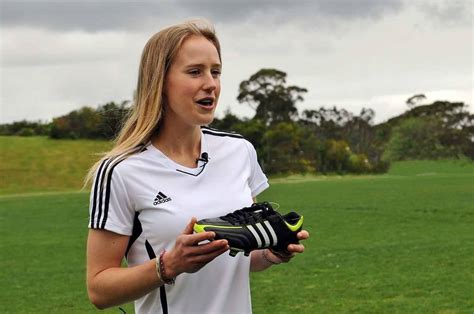 Ellyse Perry In Action - FTBL | The home of football in Australia