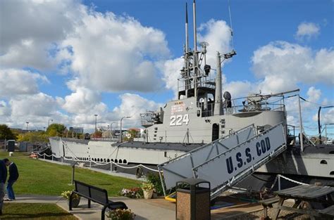 USS Cod Submarine Memorial - Cleveland - Bewertungen und Fotos