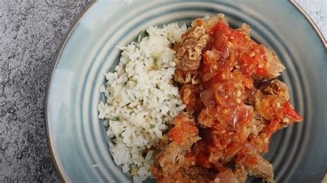 Resep Nasi Daun Jeruk Lengkap dengan Lauk dan Sambel Korek ala Chef Devina