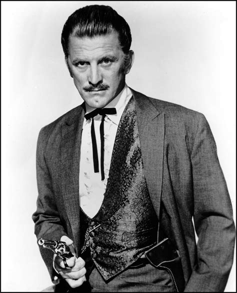 Kirk Douglas as Doc Holliday in The Gunfight at O.K. Corral - Flashbak