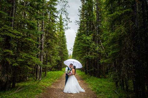 Calgary Wedding Photographer | Pomeroy Kananaskis Wedding