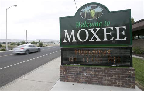 Moxee Council to vote on sidewalk payment | Local | yakimaherald.com