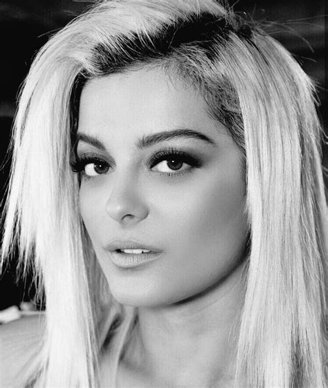 Twitter | Bebe rexha, Bebe rexa, Bebe rexha albanian