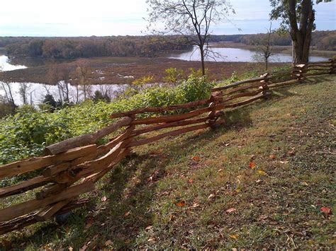 21 Perfect Split Rail Fence Landscape Ideas - Home Decoration and ...