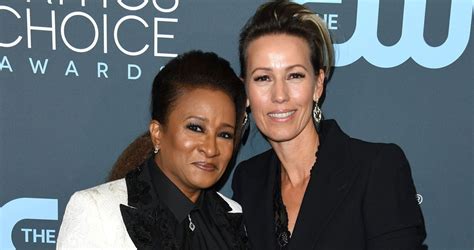 The truth about Wanda Sykes’ wife, Alex Sykes - TheNetline