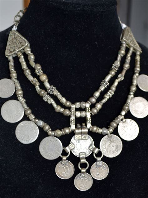 Yemenite Silver Necklace, Coin Necklace, Vintage Yemeni Necklace (Y27) | eBay in 2020 | Coin ...