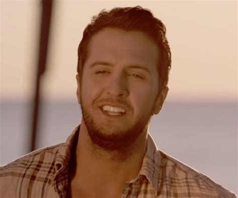 Luke Bryan Biography - Facts, Childhood, Family Life & Achievements