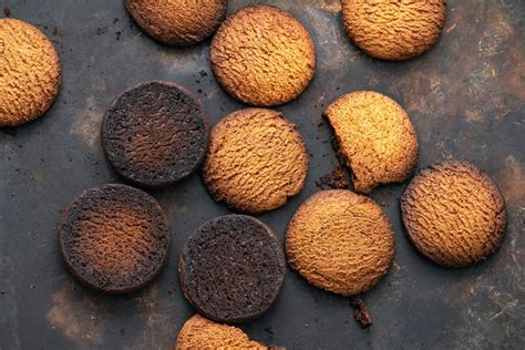 What to Do with Burnt Cookies to Save Them