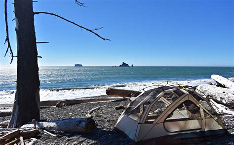 Camping on Rialto Beach, WA : r/CampingandHiking