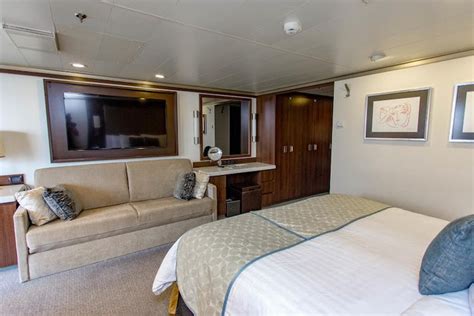 Signature Suite on Holland America Eurodam Cruise Ship - Cruise Critic