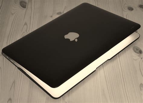 20 Awesome Accessories for Your New MacBook - Hongkiat