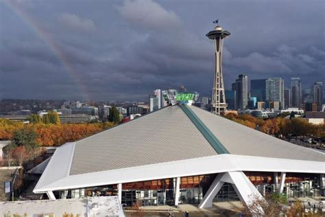 The concession prices at the Seattle Kraken’s new arena are a wild-west ...