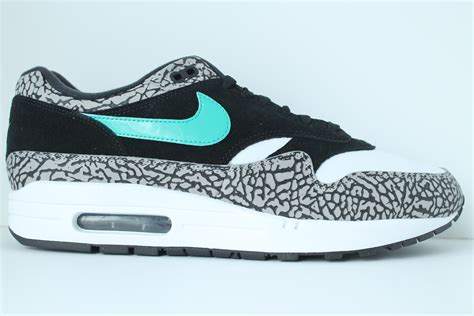 AuthentKicks | Nike Air Max 1 Atmos