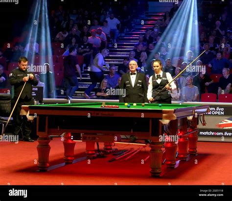 British open snooker 2021 hi-res stock photography and images - Alamy