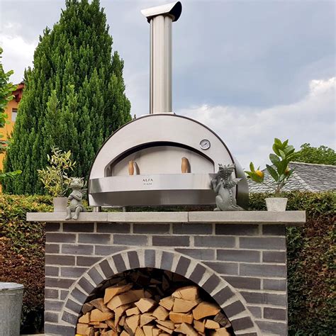 Alfa 4 Pizze 31-Inch Outdoor Countertop Wood-Fired Pizza Oven - Copper - FX4PIZ-LRAM-T : BBQGuys