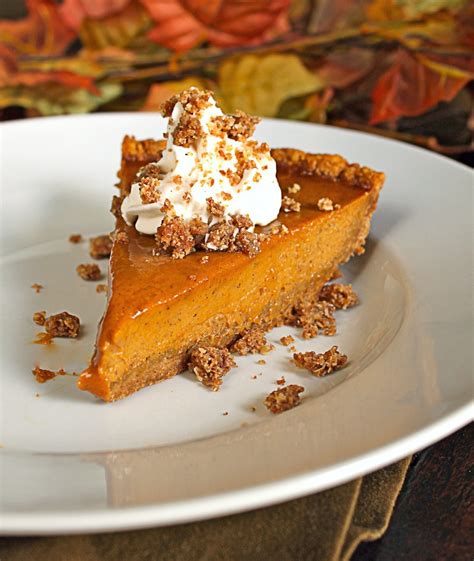 Pumpkin Pie with Cinnamon Crunch and Bourbon-Maple Whipped Cream - Vernalisa's Recipe Board