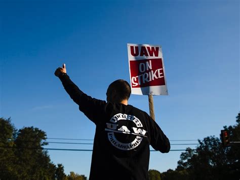 UAW Strike 2019: 5 Questions, Answers To Know | Detroit, MI Patch