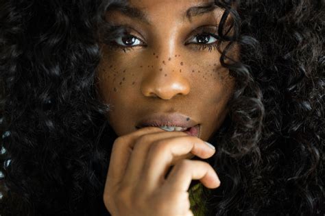 SZA - Jonathan Mannion | Free black girls, Black girl magic art, Tattooed heart lyrics