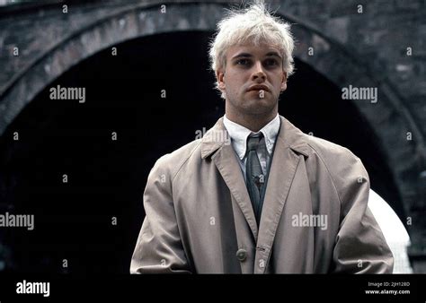 JONNY LEE MILLER, TRAINSPOTTING, 1996 Stock Photo - Alamy