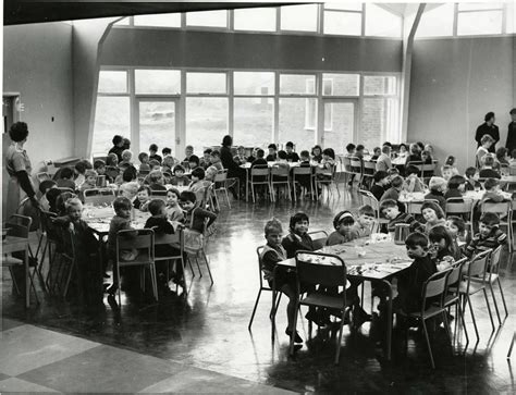 Old School: Science lessons and those unforgettable dinners in pictures - Leicestershire Live