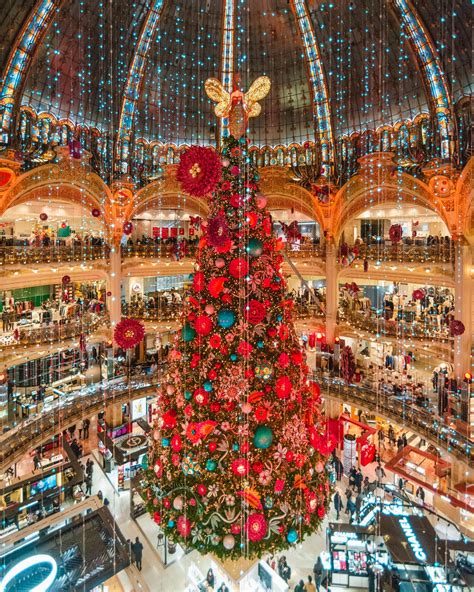 Best Christmas Decorations in Paris You Can’t Miss | Christmas in paris, Paris christmas market ...