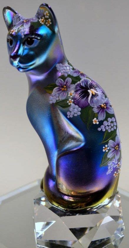 Fenton Art Glass Cat Figurine | Glass art, Glass sculpture, Crystal art