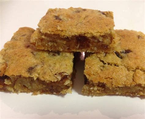 Chewy Date Slice | Recipe | Date slice, Thermomix baking, Baking