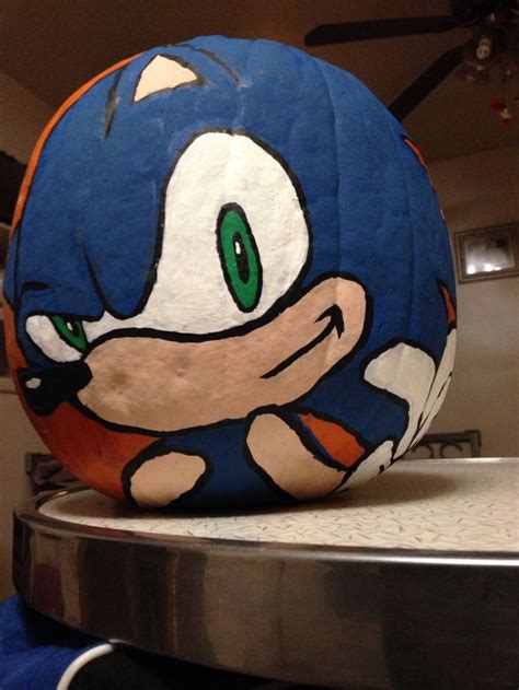 Sonic the Hedgehog Halloween pumpkin painted my 7 year old son DJ and I ...