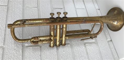 Trumpet Valves (And How They Work) - Trumpet Heroes