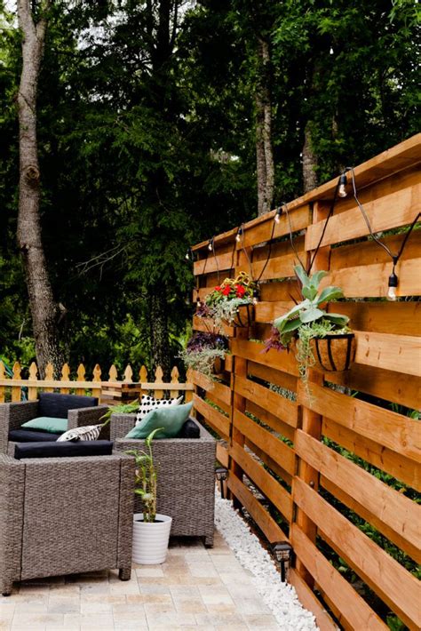 Stunning DIY Horizontal Slat Fence | Lifestyle | Fresh Mommy Blog ...