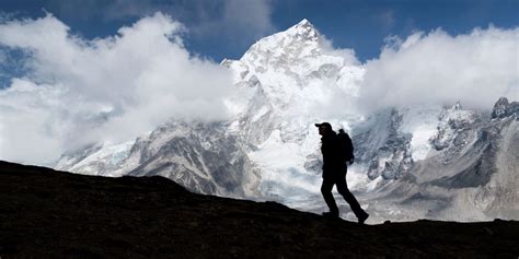 Where to find the best view of Mount Everest from Nepal | GVI | GVI