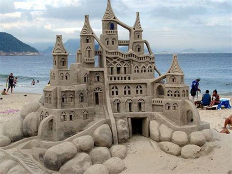 23 Mind-Blowing Sand Sculptures You Won't Believe Are Real