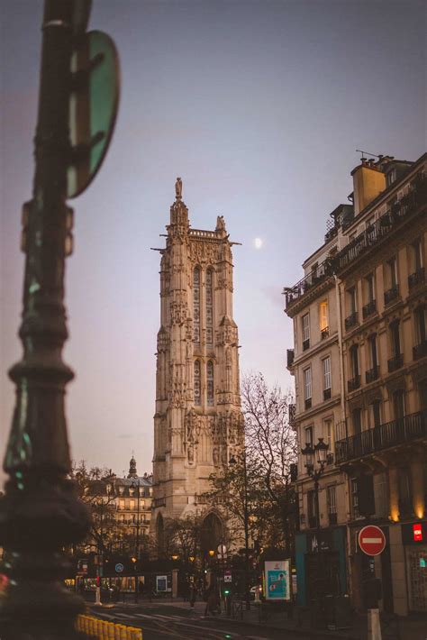 Tour Saint Jacques: The Gothic Remains of a 16th-Century Church