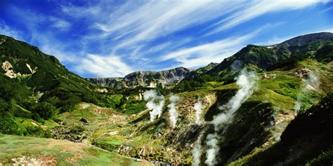 10 Epic Shots Of Kamchatka, Russia's Land Of Volcanoes | HuffPost