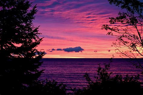 Purple Sunrise on Lake Superior Photograph by Hella Buchheim - Fine Art America