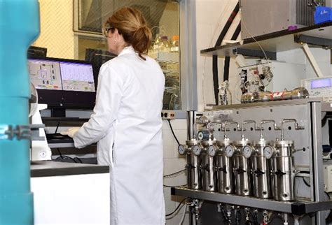 Supercritical Fluid Chromatography: A Greener, Cheaper, and Faster Alternative in Normal Phase ...