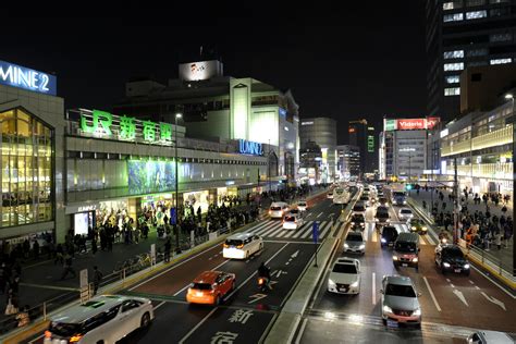 Shinjuku Station [OC] [6000x4000] : r/japanpics