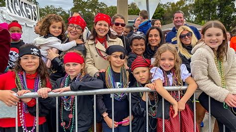 Argh! Pirates invade Tampa in Children’s Gasparilla Parade | Daily ...