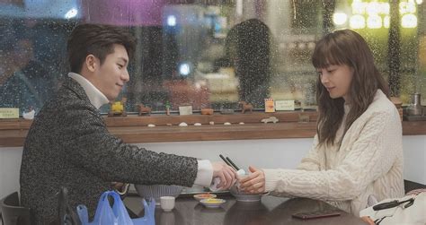 Lee Jong Suk And Wi Ha Joon Face Off In “Romance Is A Bonus Book”