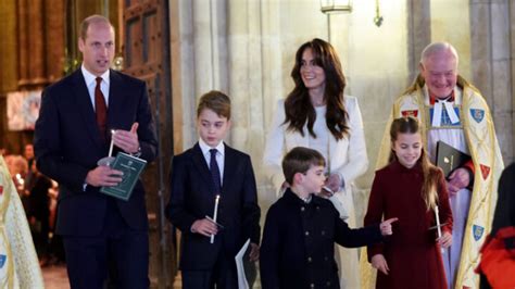 Prince and Princess of Wales unveil heartwarming Christmas card ...