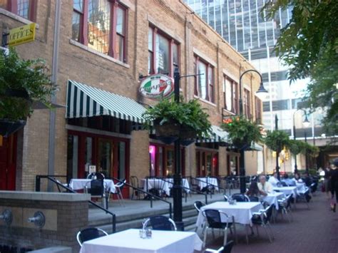 Campisi's Restaurant (Downtown Dallas), Dallas - Downtown Dallas - Menu, Prices & Restaurant ...