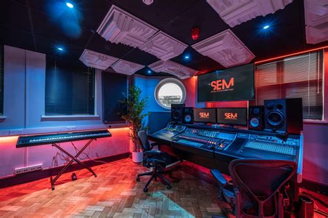 Studios - schoolofelectronicmusic.com