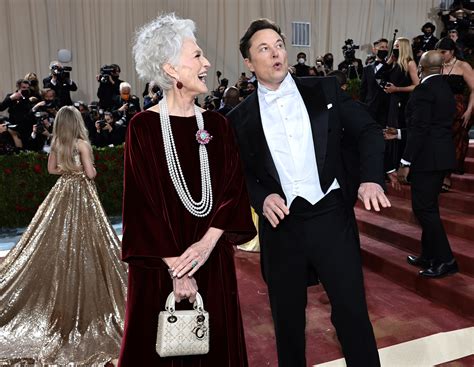 Met Gala: Elon Musk Channels ‘Downton Abbey,’ Talks Twitter at Event ...