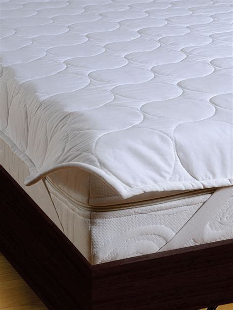 Buy SWAYAM White Single Bed Mattress Protector - Mattress Protector for Unisex 1692429 | Myntra